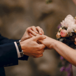 Jodohnya Dekat! Ini Zodiak yang Paling Mungkin Menikahi Sahabat Sendiri