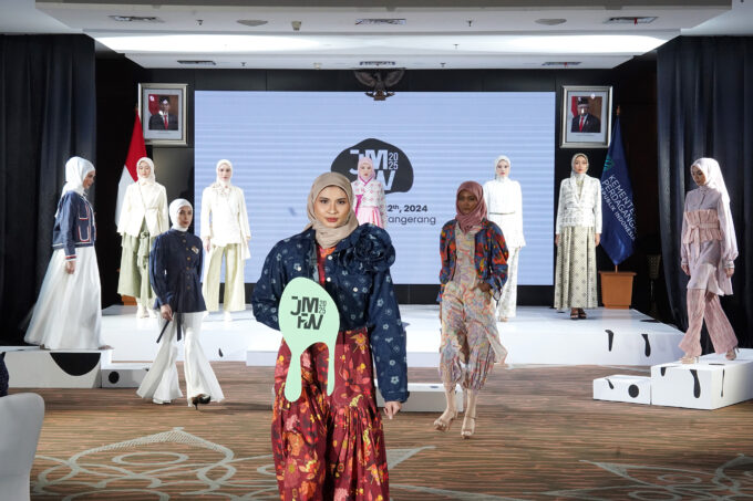 Jakarta Muslim Fashion Week
