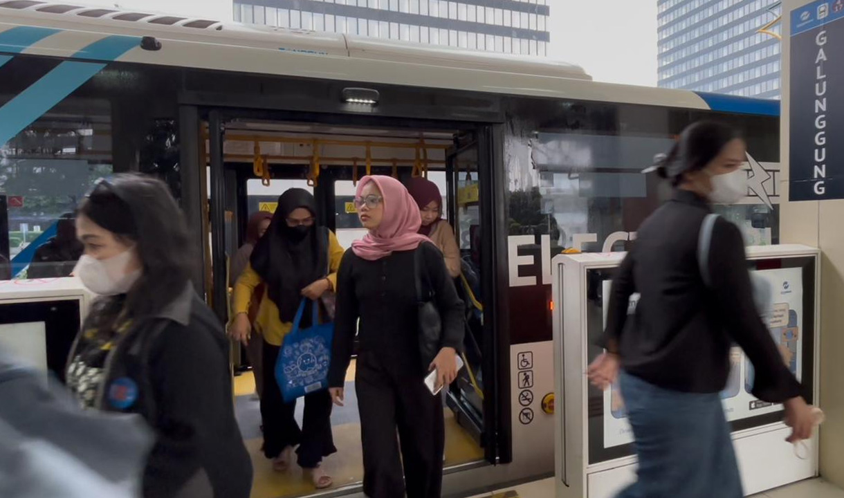 Tarif trransjakarta naik