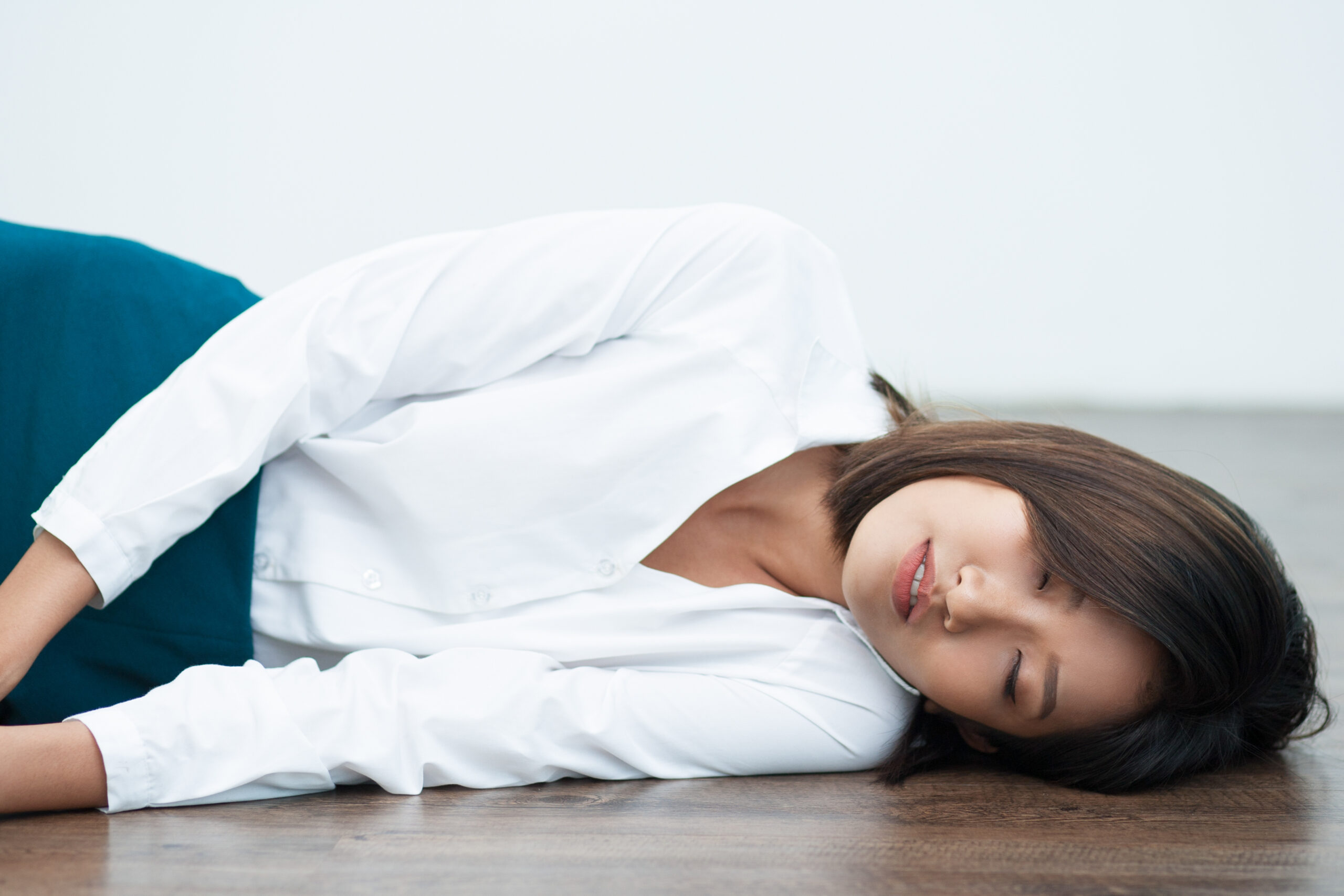 Tidur di Lantai Bikin Masuk Angin