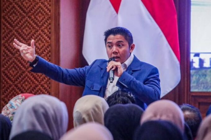 3 Pesan Inspiratif Seskab Teddy untuk Mahasiswa UNP