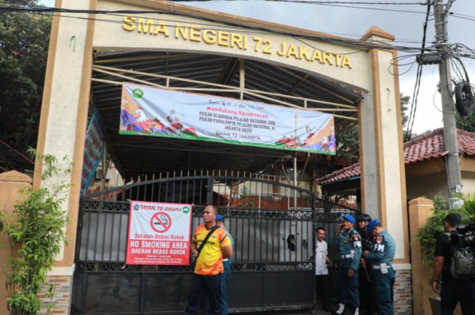 Pemprov DKI beri pendampingan psikologis pada korban ledakan di SMAN 72 Jakarta. Foto: beritajakarta