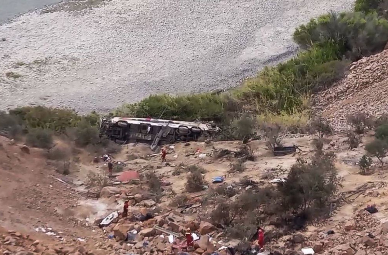 Kecelakaan bus di Peru