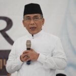 MELAWAN! GUS YAHYA TOLAK MUNDUR: Pemberhentian Saya Keputusan Sepihak Rais Aam!