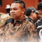 Penentuan Status Gubernur Riau