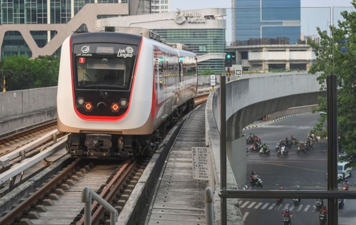 Light Rail Transit (LRT) Jakarta Fase 1.