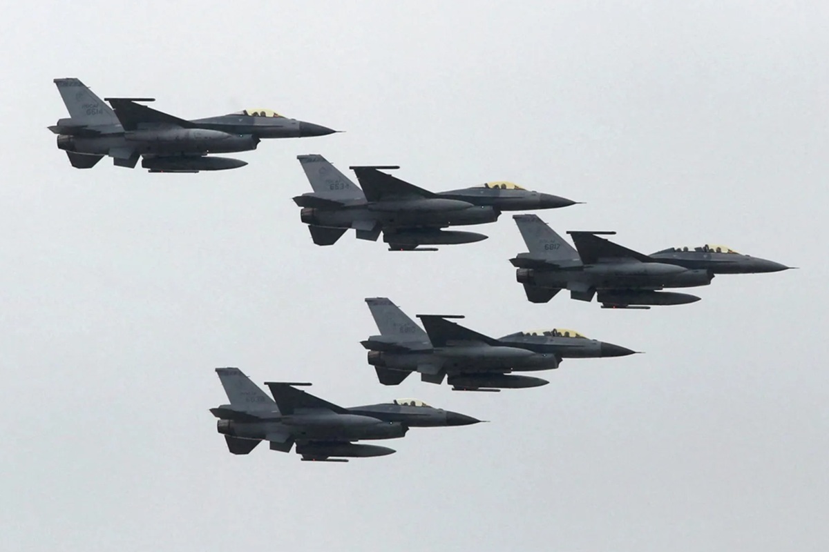 AS setuju menjual jet tempur ke Taiwan.