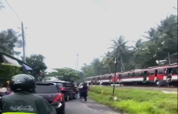 KA Bandara YIA Mogok