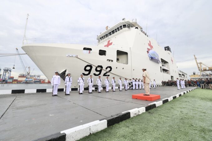 TNI akan kerahkan KRI Rumah Sakit dalam misi perdamaian ke Gaza. Foto: Kemhan