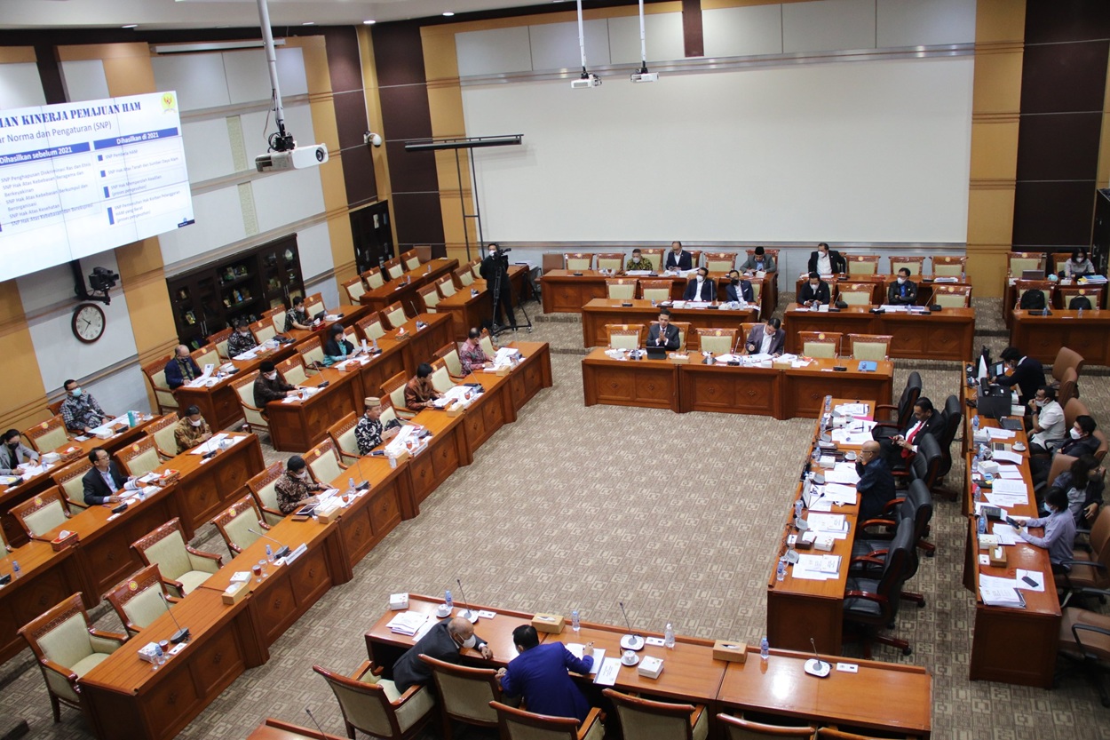 larangan penahanan wanita hamil