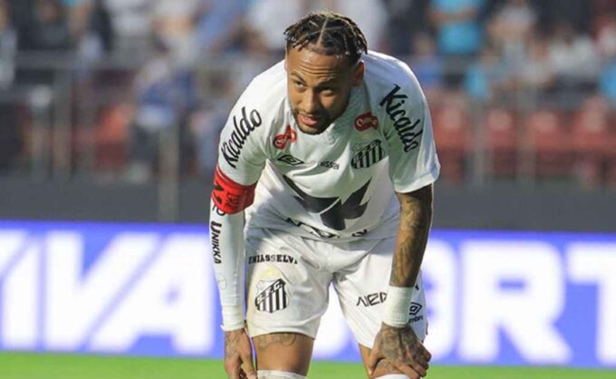 Neymar kembali dibekap cedera, terancam tak tampil di Piala Dunia 2026.