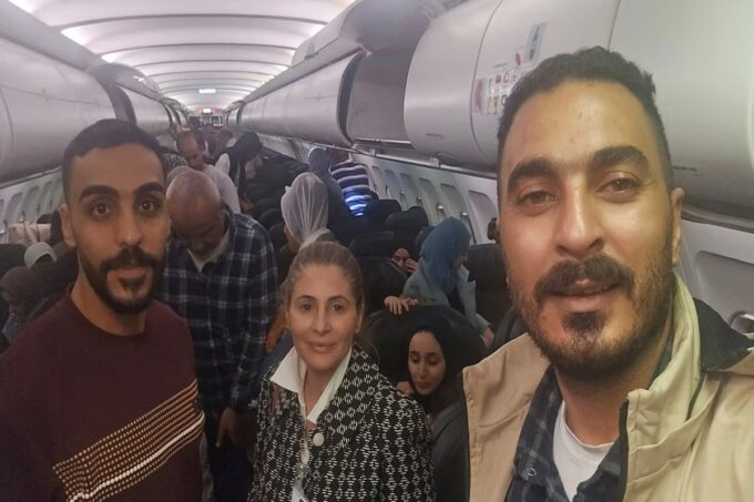 Seratus lebih pengungsi Palestina tiba di Afsel tanpa melalui prosedur resmi.