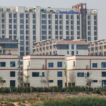 Gedung pusat penipuan di Myanmar yang pekerjakan ribuan warga negara asing.