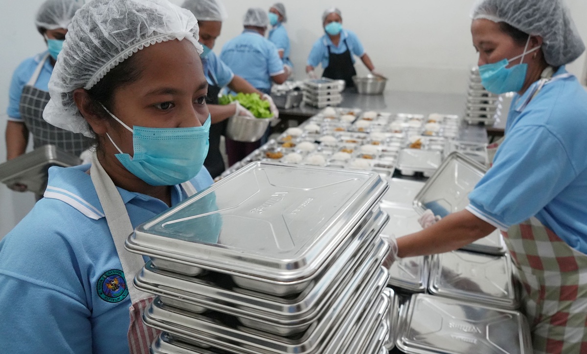 BGN akan segera tuntaskan pembayaran gaji pertugas SPPG. Foto: BGN