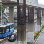 Tiang monorel mangkrak puluhan tahun.