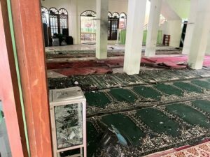 Masjid SMAN 72 Kelapa gading pasca ledakan