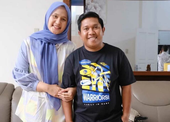 Wali Kota Sibolga Berjalan Kaki 50 Km