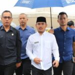 Profil Bupati Bekasi Ade Kuswara