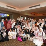 B ERL nonton bareng mitra