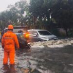 Sejumlah wilayah Jakut masih tergenang banjir rob.