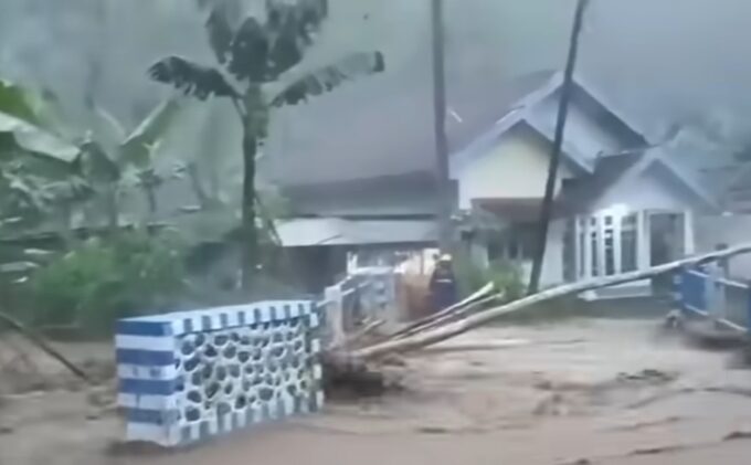 Banjir Probolinggo