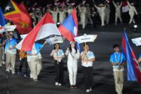 Atlet ice skating Kierana Alexandra Laut dipercaya sebagai flag bearer di penutupan SEA Games 2025.
