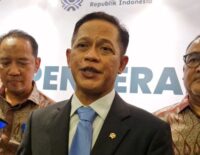 Desakan Pecat Menteri