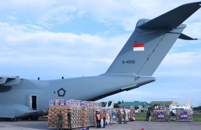 TNI AU kerahkan pesawat angkut terbesar A400M ke Aceh.