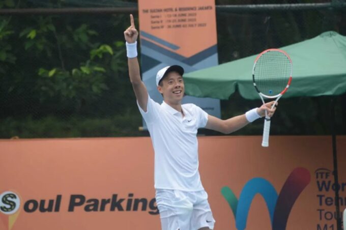 Atlet tenis Justin Barki sumbangkan bonus SEA Games untuk korban bencana di Sumut.