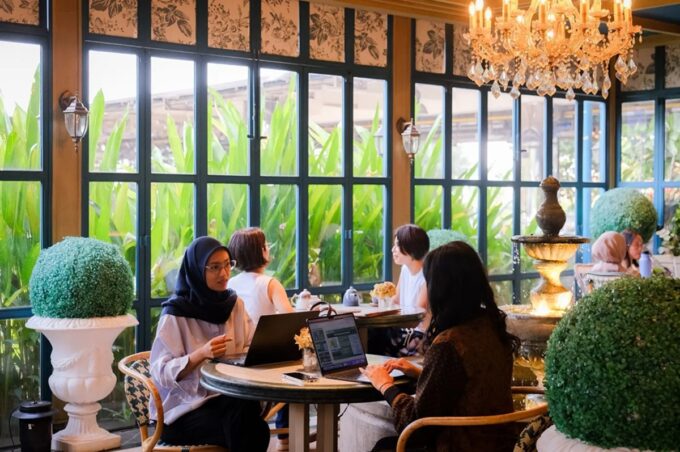 Kebijakan WFA menunjang pergerakan wisatawan selama Nataru. Foto: Kemenpar