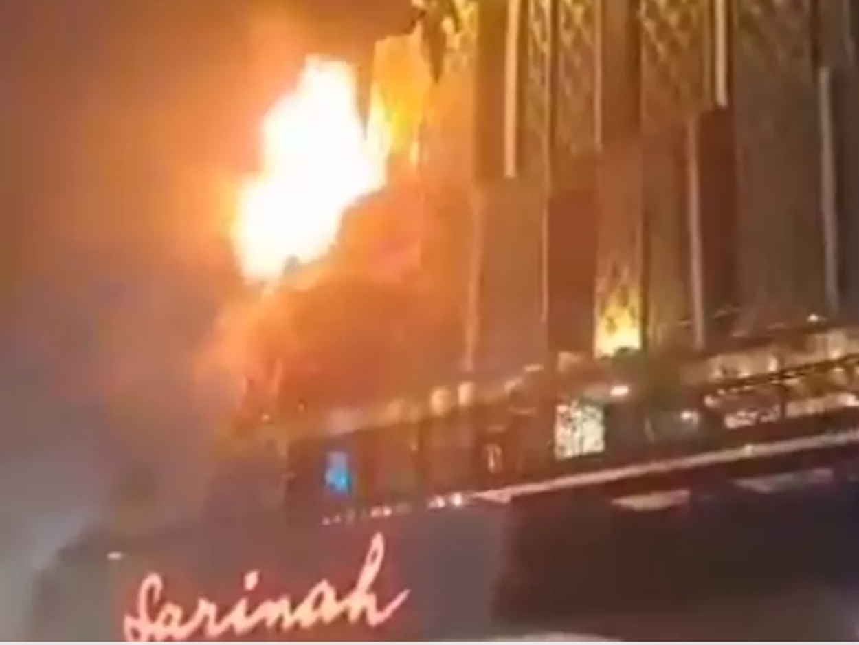 Penyebab Kebakaran Papan Billboard Sarinah