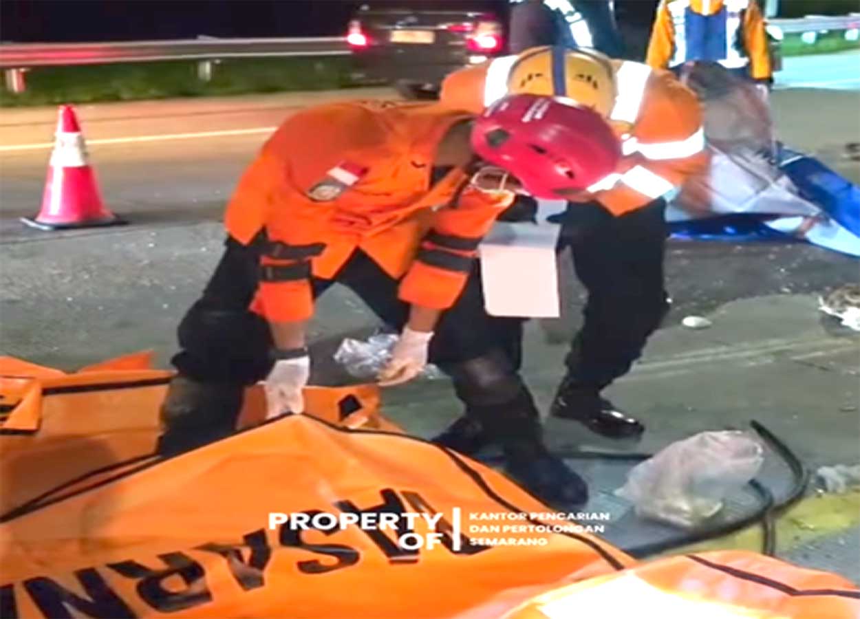 Kronologi Kecelakaan Bus Tol Krapyak