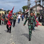 TNI bubarkan aksi massa di Lhokseumawe.