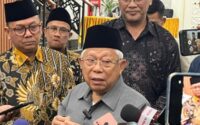  Ma'ruf Amin Mundur dari MUI dan PKB
