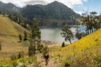 Pendakian Gunung Semeru ditutup hingga jangka waktu yang belum ditentukan.