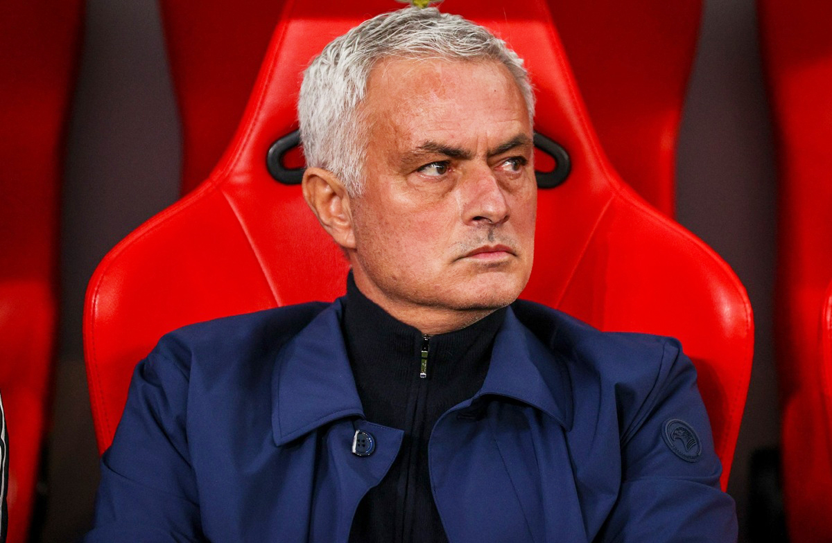 Jose Mourinho tepis rumor kembali ke Real Madrid.