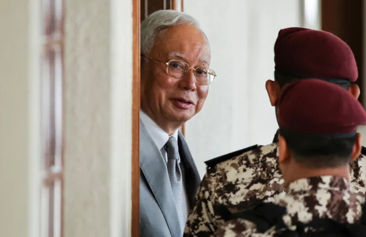 Mantan Perdana Menteri Malaysia, Najib Razak dinyatakan bersalah.