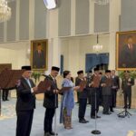 PRABOWO LANTIK 7 'GARDA KEADILAN'! Mantan Ketua Bawaslu Jadi Anggota Komisi Yudisial