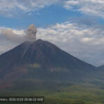 Gunung Semeru mengalami 16 kali erupsi. Foto: PVMBG