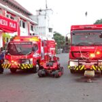 Pemkot Surabaya luncurkan robot pemadam kebakaran.