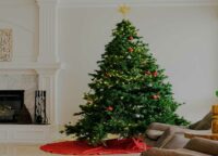 kebakaran pohon Natal