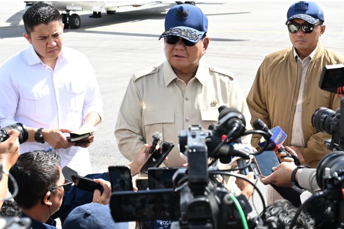 Presiden Prabowo kunjungi wilayah terdampak bencana di Sumatra. Foto: Setneg