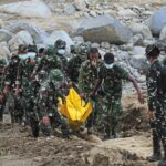 TNI dikerahkan membantu penanganan banjir di Sumatera