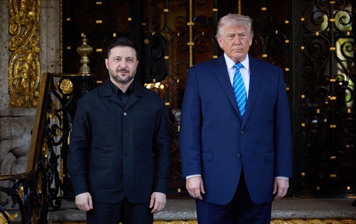 Presiden Ukraina Volodymyr Zelenskyy dan Presiden AS Donald Trump.