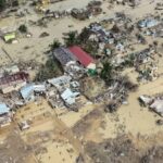 Kondisi dari udara situasi bencana banjir di Aceh Tamiang, Rabu (4/12/2025).