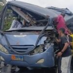 Kondisi Bus TNI AL usai kecelakaan di Tol