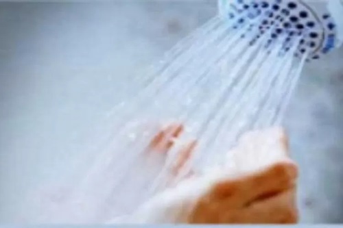 Tata Cara dan Niat Mandi Wajib usai Haid