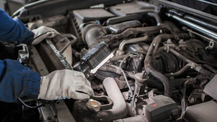 Tips perawatan mobil tua untuk mudik