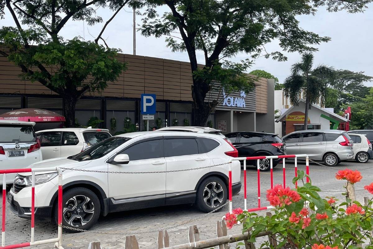 Rest area KM 57 Tol Jakarta Cikampek