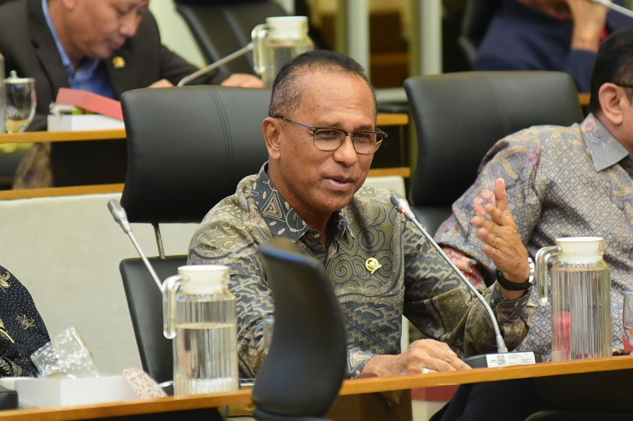 Raja Juli Antoni Mundu